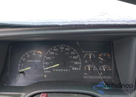 1995 GMC Sierra C1500 z USA, uszkodzony, nr VIN 1GTEC14H4SZ517934